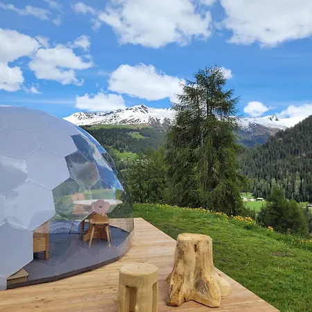 Lyxtält Naturedome Hof Camenisch